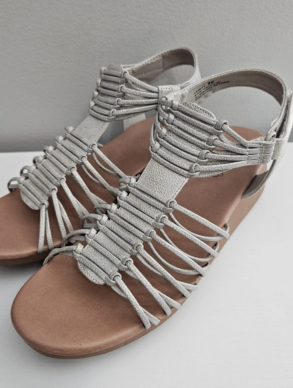 BareTraps lightweight wedge